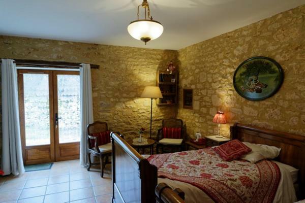 Chambres D'Hotes La Licorne Valojoulx Exterior foto
